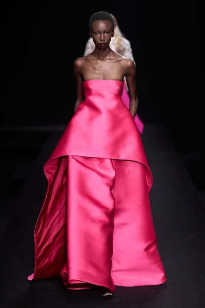 Look 6
